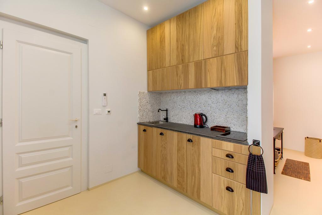Apartments Argemonia Mali Lošinj Eksteriør bilde