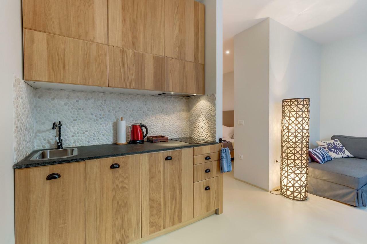 Apartments Argemonia Mali Lošinj Eksteriør bilde
