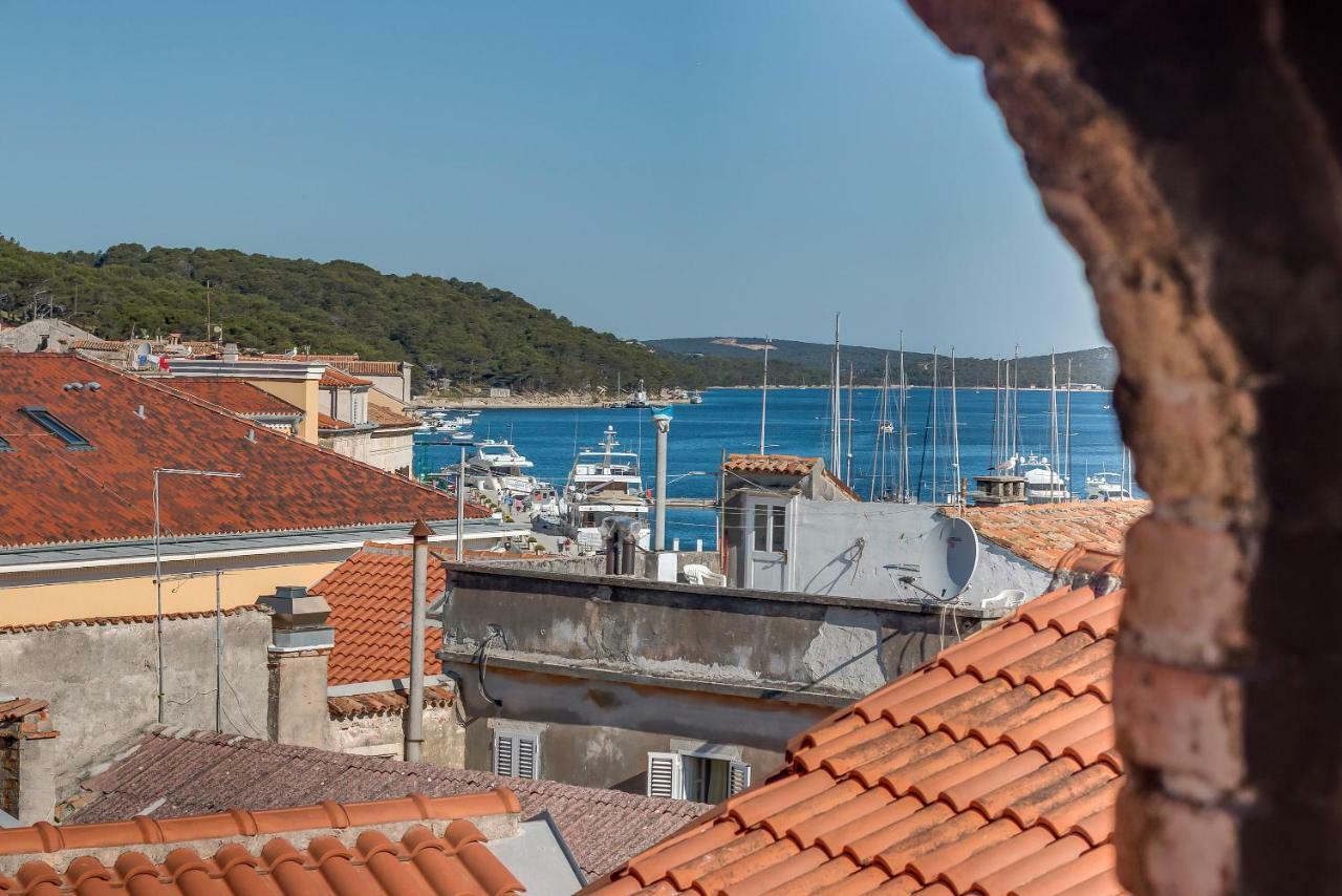 Apartments Argemonia Mali Lošinj Eksteriør bilde
